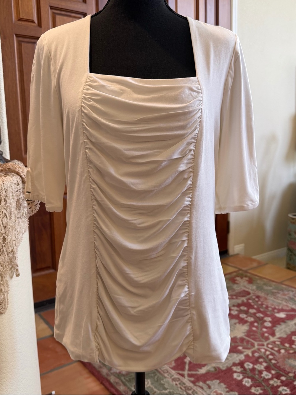White House Black Market Cream Ruched Square Neck Tunic L